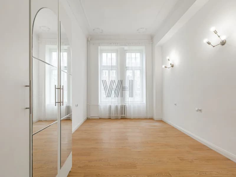 Lokal użytkowy - Warszawa - Śródmieście - 90 m²