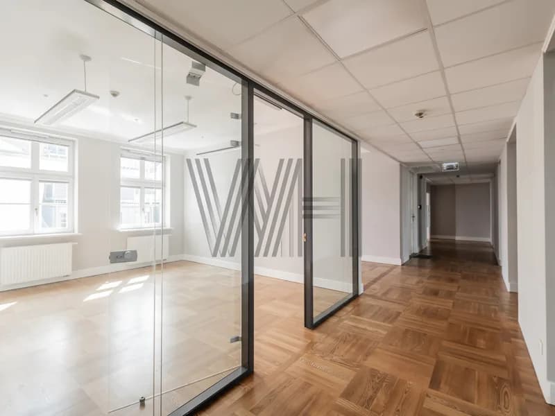 Lokal użytkowy - Warszawa - Śródmieście - 220.29 m²
